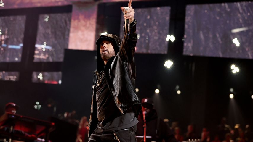 Eminem, November 2022