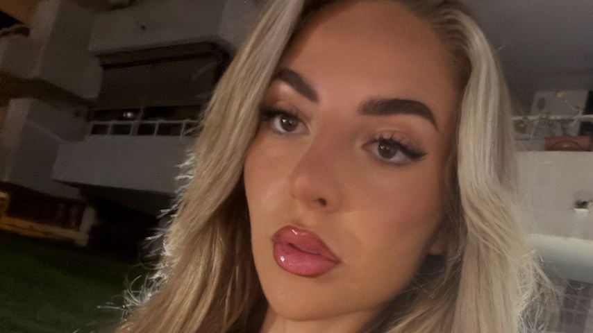 Bodyshaming und OPs: Emma Fernlund weinte vor dem AYTO-Dreh