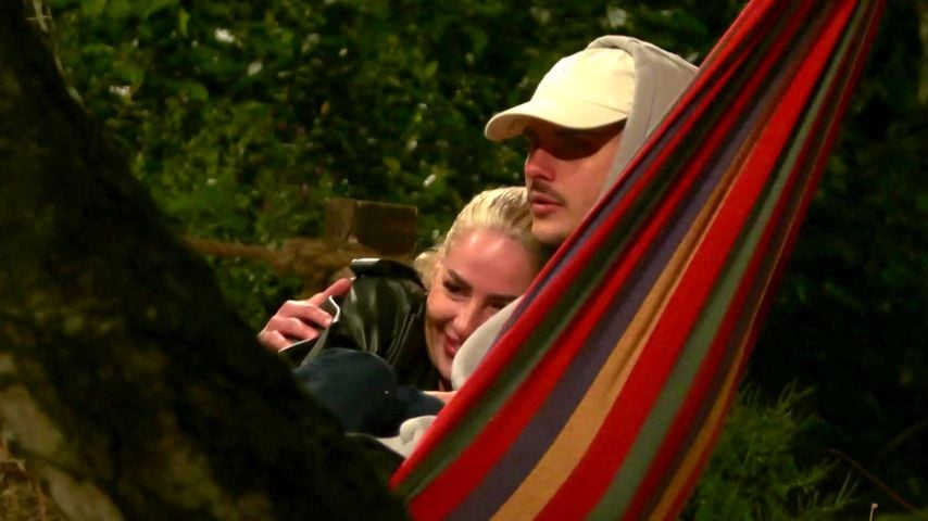 Emma Fernlund und Tim Kühnel bei "Der Promihof"