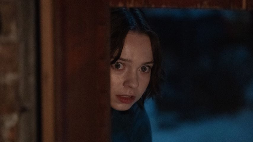 Emma Myers in "A Good Girl's Guide to Murder"
