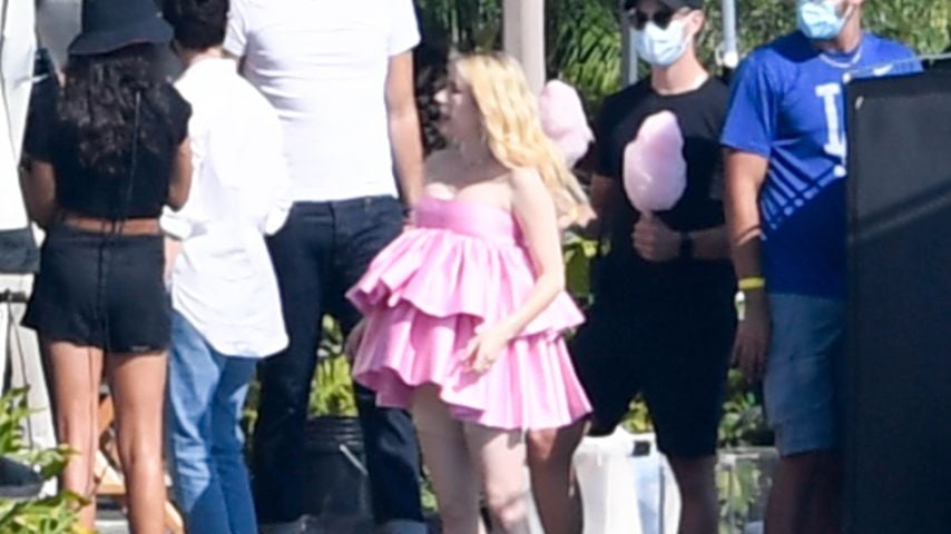 Emma Roberts bei einem Fotoshooting in Los Angeles