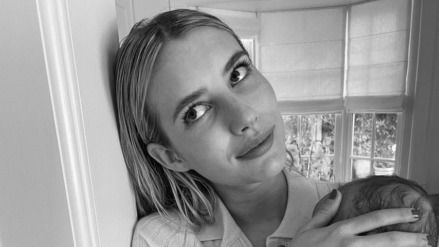 "So müde, so glücklich": Emma Roberts postet Bild mit Baby