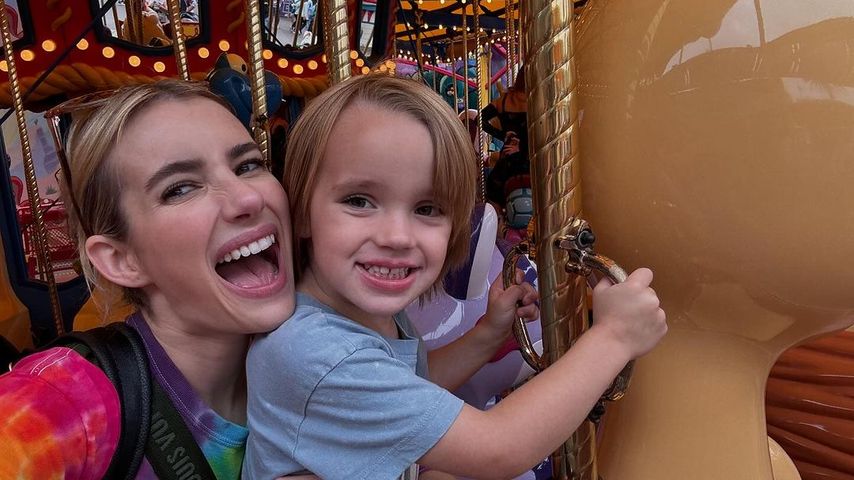 Emma Roberts genießt Disneyland-Ausflug mit Sohn Rhodes (3)