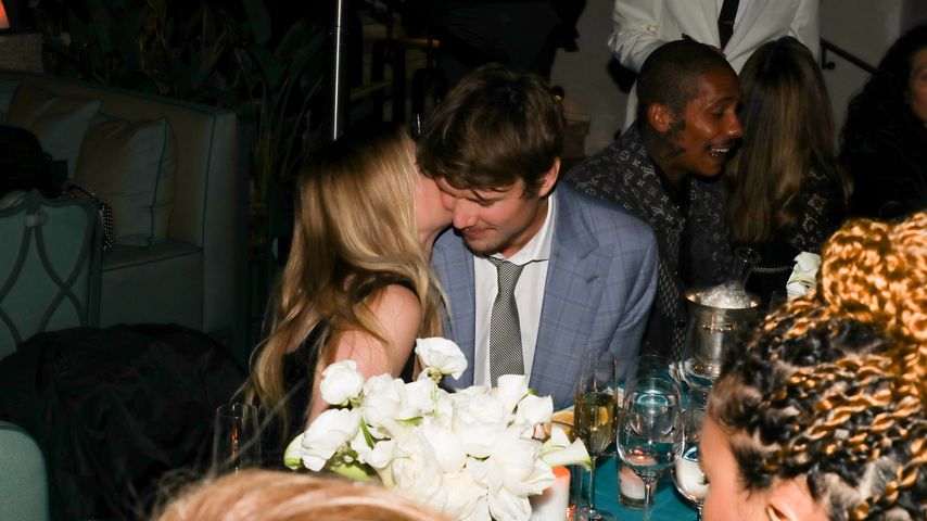 Emma Roberts und Cody John im Dezember 2022 in Los Angeles