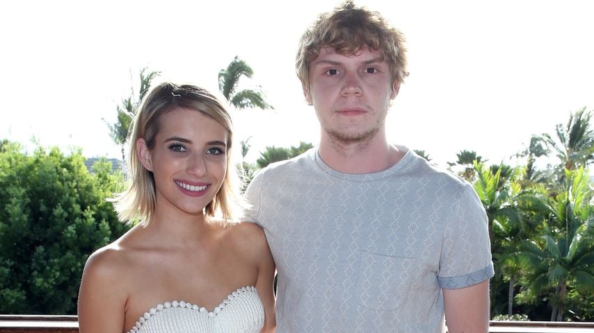 Emma Roberts und Evan Peters, 2014