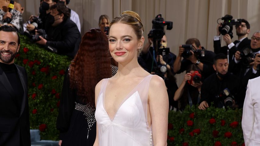 Recycling: Emma Stone trug ihr Hochzeitskleid auf Met Gala