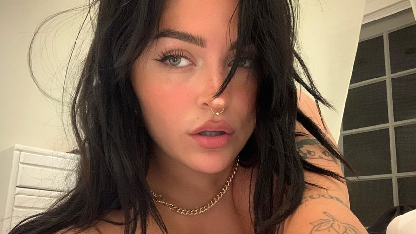 "I Am Woman": Diese Beauty steckt hinter dem TikTok-Hit!