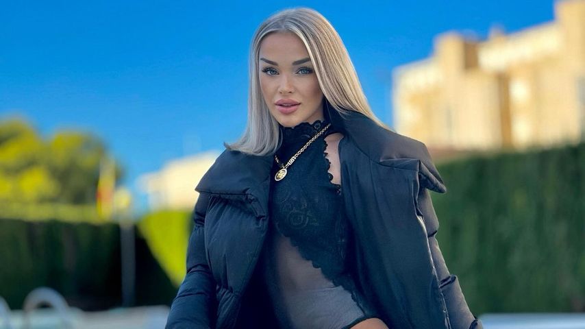 Emmy Russ, Erotikmodel