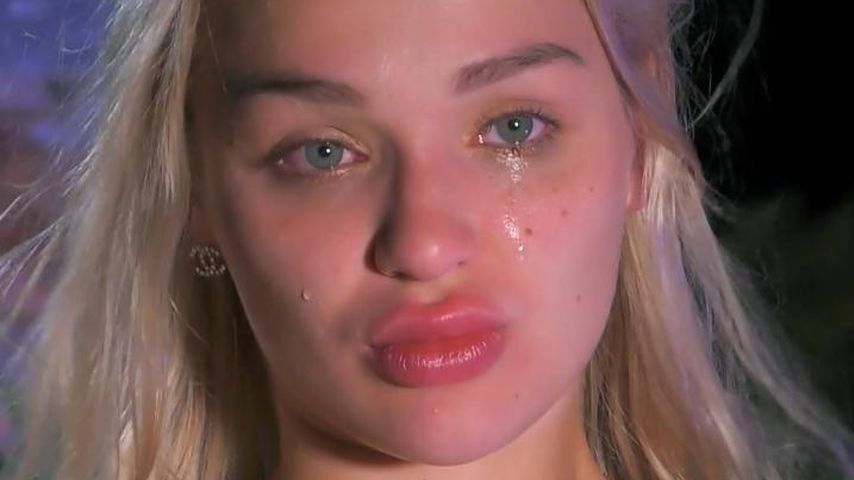 Emmy Russ bei "Temptation Island V.I.P."
