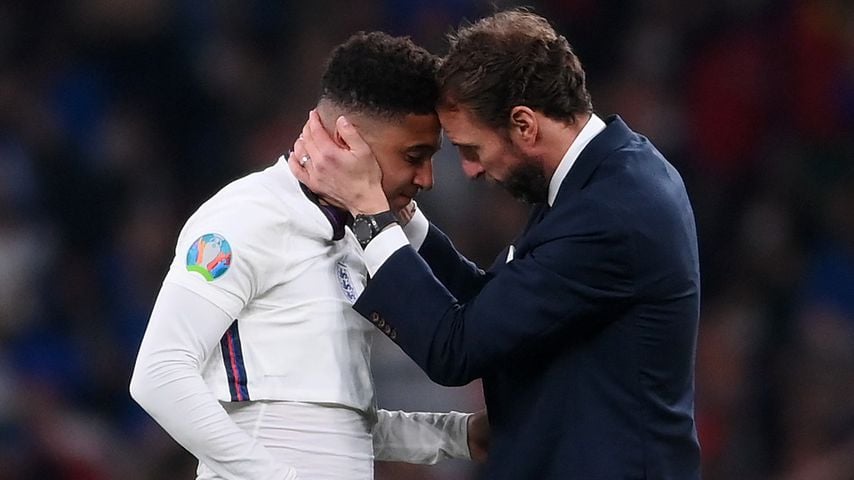 Jadon Sancho und Englands Trainer Gareth Southgate