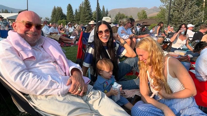 Eric Buterbaugh, Demi Moore, Rumer Glenn Willis und ihre Tochter Louetta Isley Thomas Willis