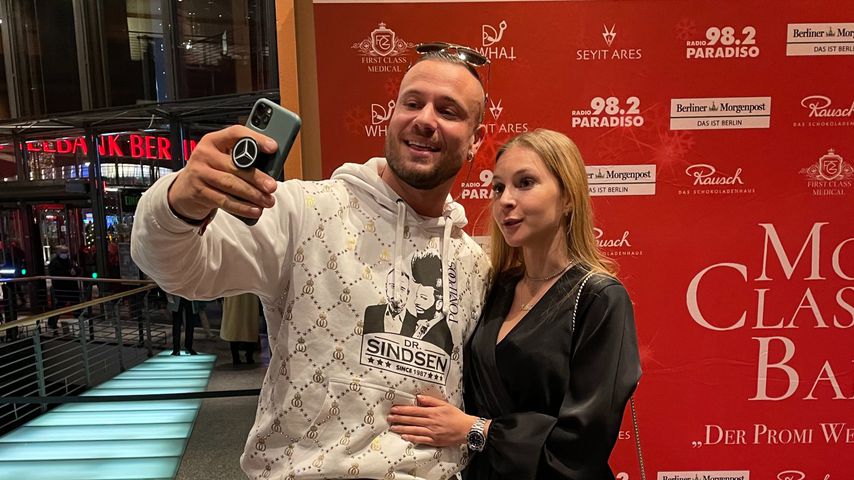 Eric Sindermann mit Freundin Katharina in Berlin