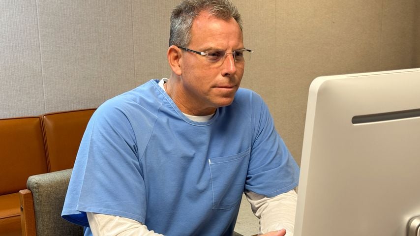 Erik Menendez' Bewährung abgelehnt: Seine Stieftochter tobt