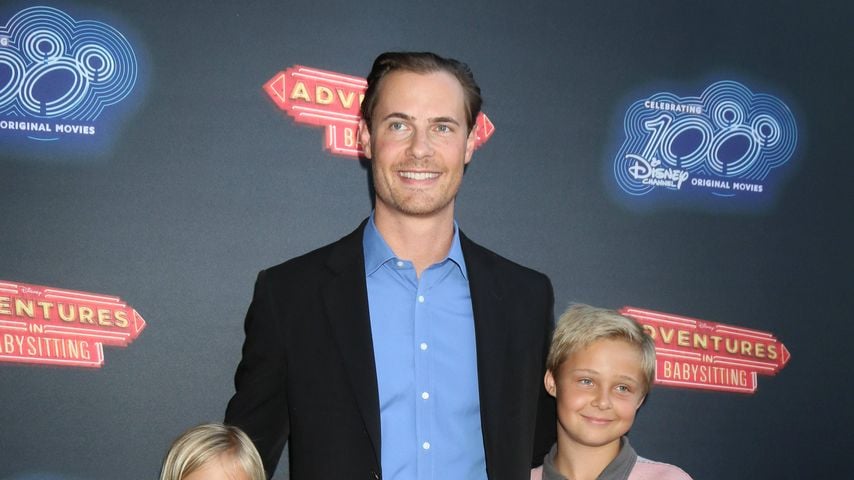 Erik von Detten mit seiner Tochter und seinem Sohn bei der Premiere von "Adventures in Babysitting" in Los Angeles