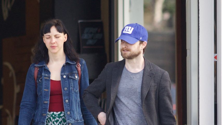 Erin Darke mit Daniel Radcliffe in Neuseeland, 2018