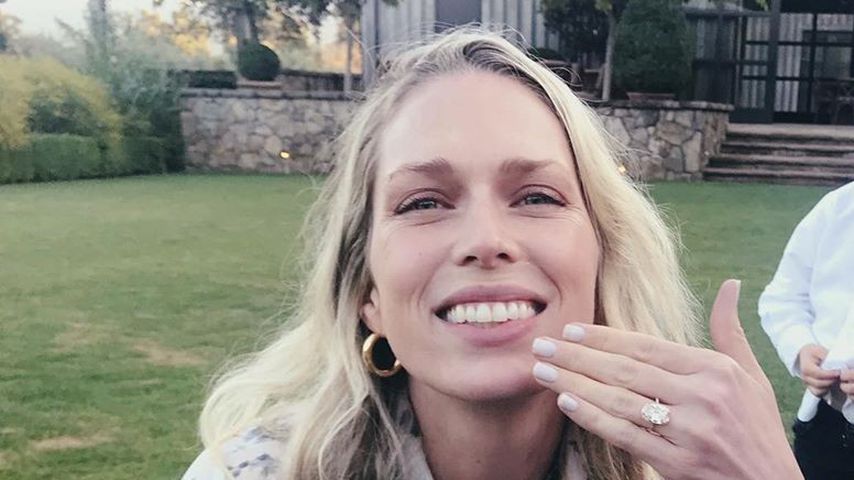 Riesiger Klunker: "The O.C."-Star Erin Foster ist verlobt!