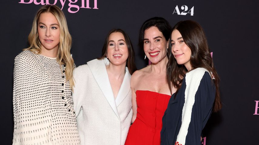 Este Haim, Alana Haim, Halina Reijn und Danielle Haim im Dezember 2024