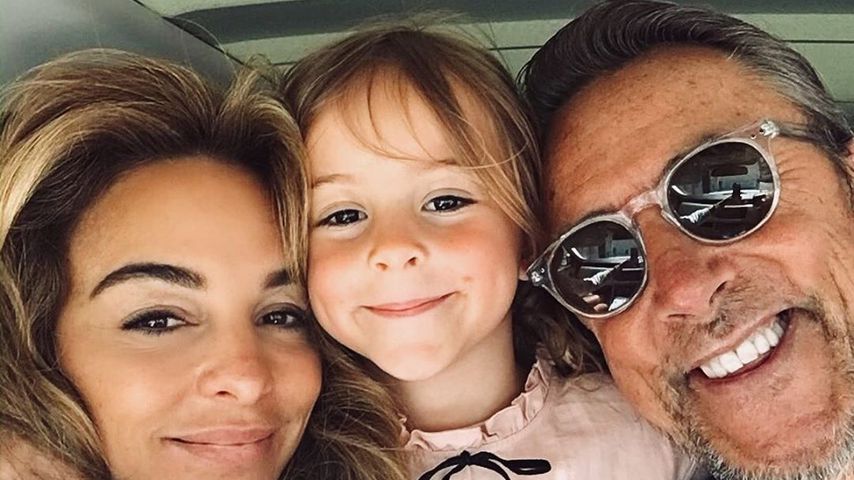 Estefania Heidemanns mit ihrer Tochter Milla und ihrem Mann Markus im Mai 2020