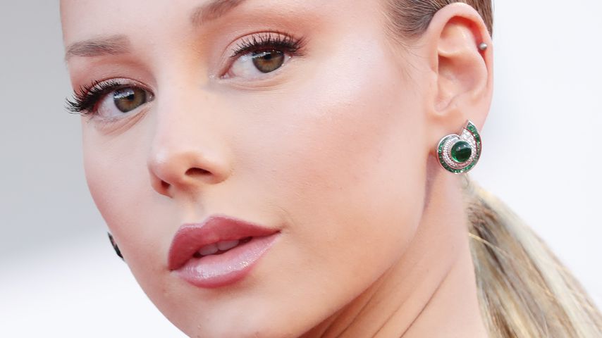 Neuer Look: "Élite"-Star Ester Expósito hat nun braune Haare