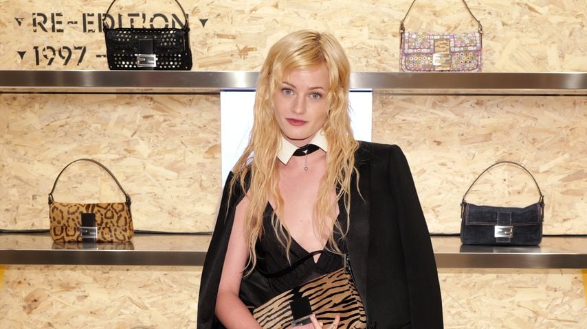 Esther McGregor bei Fendi Presents The Baguette® 26424 Re-Edition im Fendi Flagship in New York City