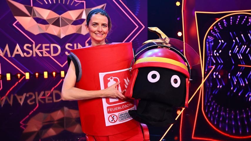 Nach "Masked Singer"-Aus: Ihm drückt Eva Padberg die Daumen!