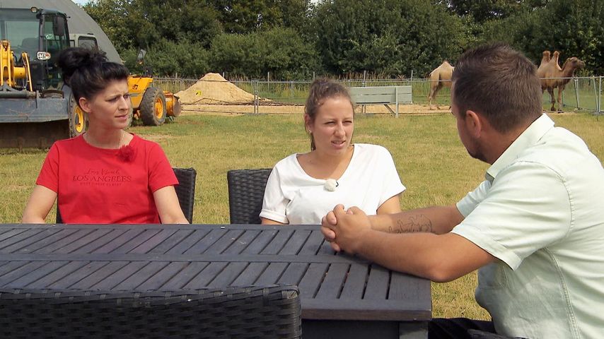Eva, Sabrina und Marvin bei "Bauer sucht Frau"