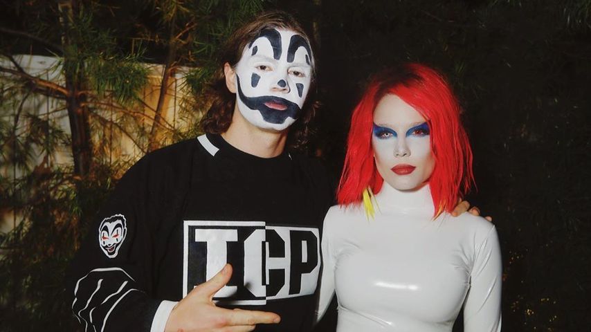 Mit Halloween-Look: Liebes-Outing bei Evan Peters und Halsey