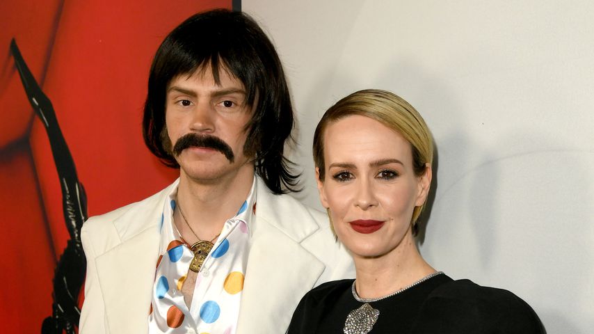 Evan Peters und Sarah Paulson im Oktober 2019