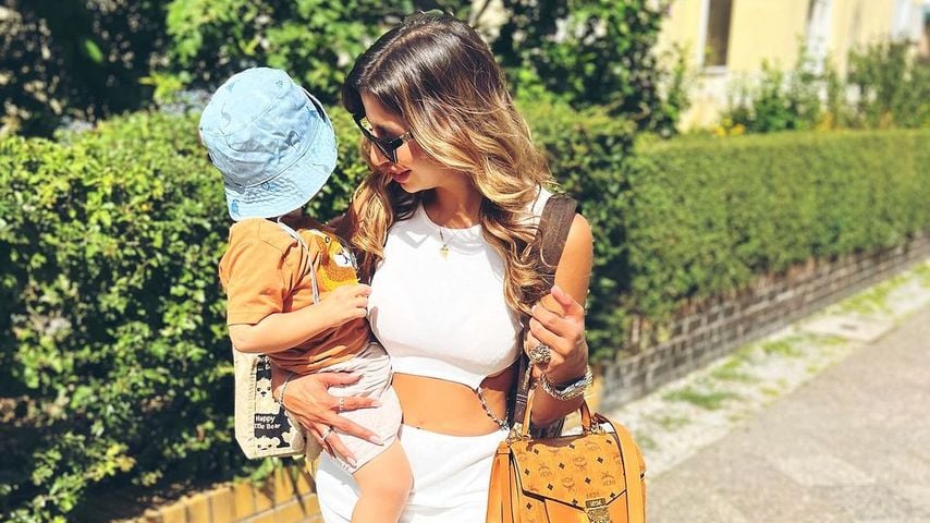 Evanthia Benetatou mit ihrem Sohn George, August 2023