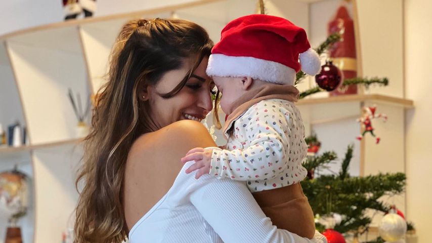 "Wir zwei": Eva Benetatou teilt Weihnachtsbild mit Sohnemann