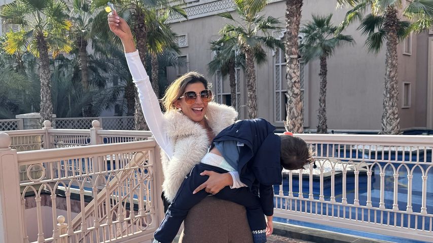 Evanthia Benetatou mit ihrem Sohn George, Januar 2025