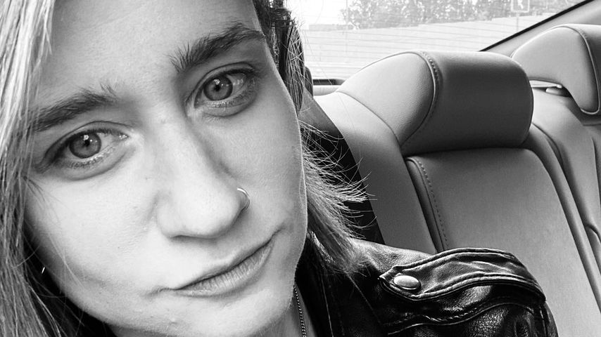 Eve Barlow, Journalistin und Amber Heards Freundin
