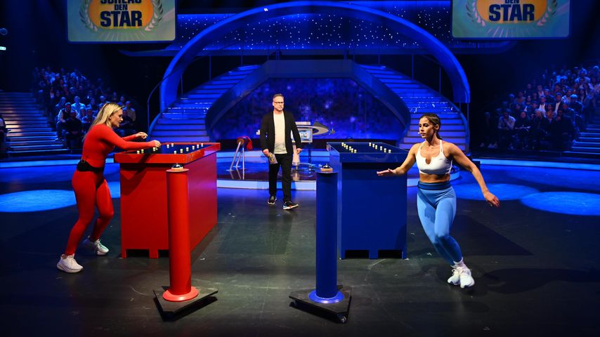 Evelyn Burdecki, Matthias Opdenhövel und Sarah Engels bei "Schlag den Star"