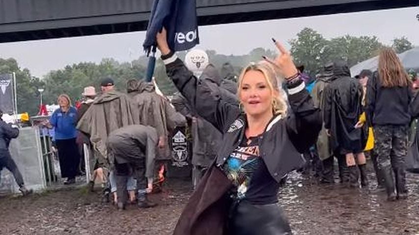 Wacken-Festival: Evelyn Burdecki macht im Schlammchaos Party