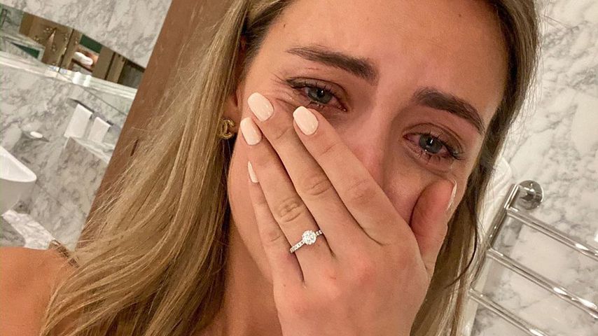 Ganz verheult: Fußballer Davie Selke macht Evelyn Antrag