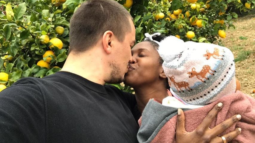 Evgenij Voznyuk und Motsi Mabuse mit ihrer Tochter