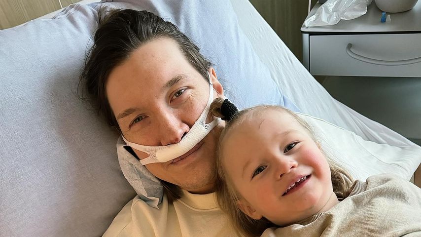 Nasen-OP: Evgeny Vinokurov bekommt im Krankenhaus Besuch