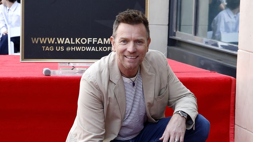 Ewan McGregor mit seinem Stern auf dem Hollywood Walk of Fame