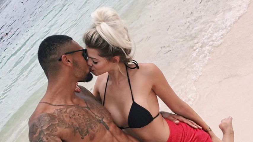 Ex-Bachelor-Kandidatin Sarah Harrison mit ihrem Mann Dominic