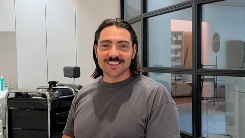 Fabio Knez mit abgeschnittenen Haaren, 2024
