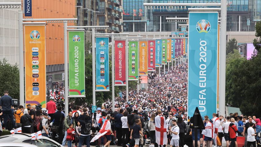 Fans beim Finale der Fußball-EM