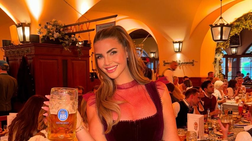 Sie trägt Dirndlschürze links: Ist Farina Opoku etwa Single?