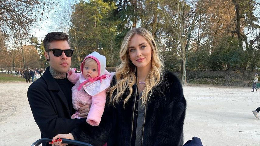 Fedez und Chiara Ferragni mit ihrer Familie