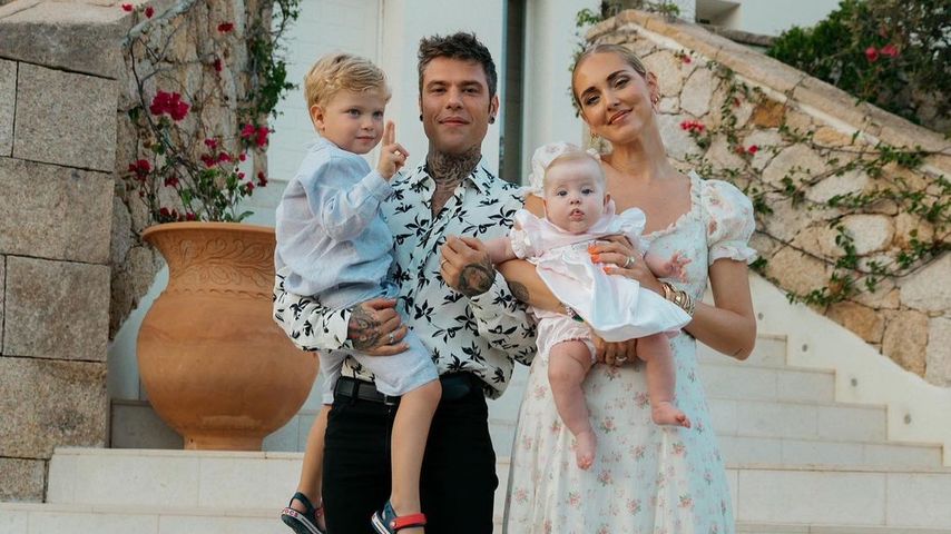 Fedez und Chiara Ferragni mit ihren Kindern Leone und Vittoria