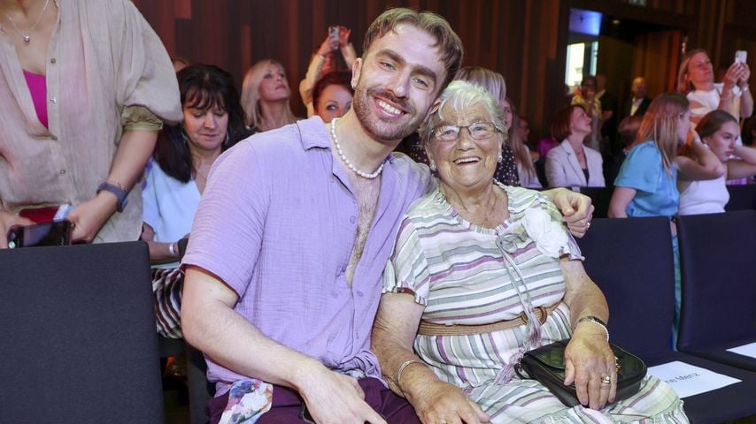 So sehr hilft Oma Waltraud Enkel Felix bei Hate-Kommentaren