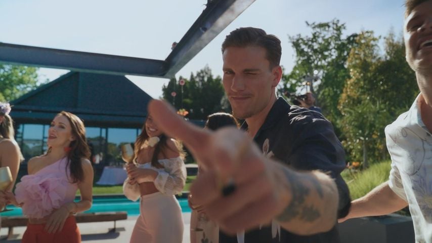 Zwischenbilanz: Fans finden Bachelor Felix Stein zu unnahbar