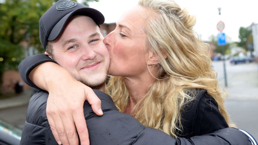 Felix van Deventer mit Serienmama Eva Mona Rodekirchen
