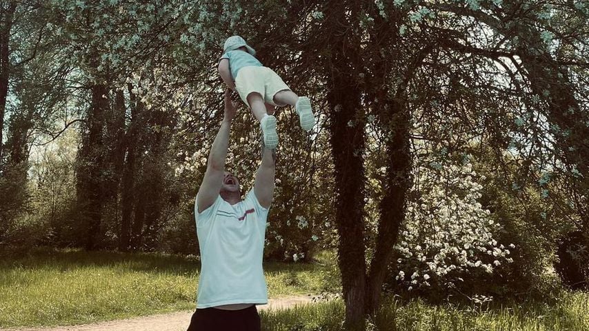 Selten: GZSZ-Star Felix van Deventer zeigt sich mit Sohn