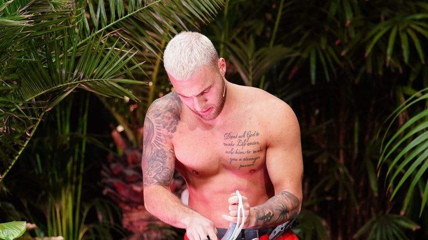 Filip Pavlovic an Tag elf in der Dschungelshow