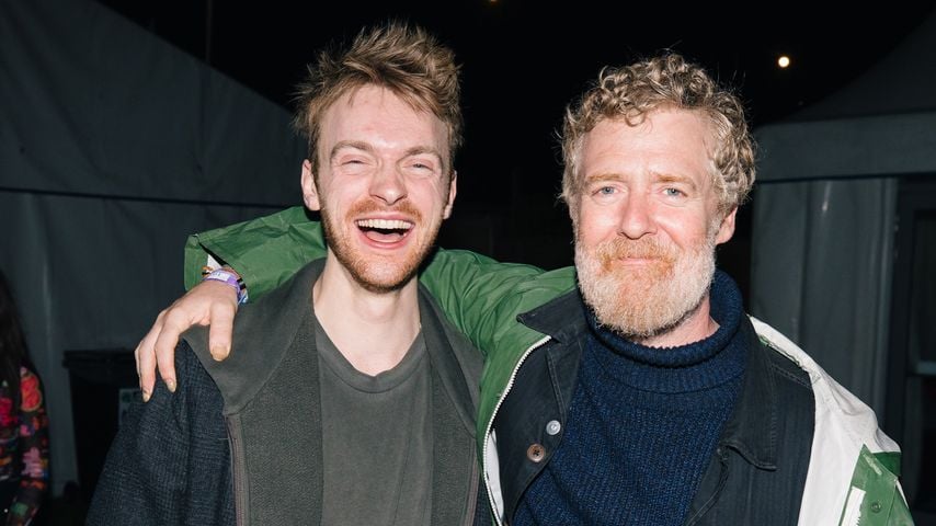 Finneas O'Connell und Glen Hansard